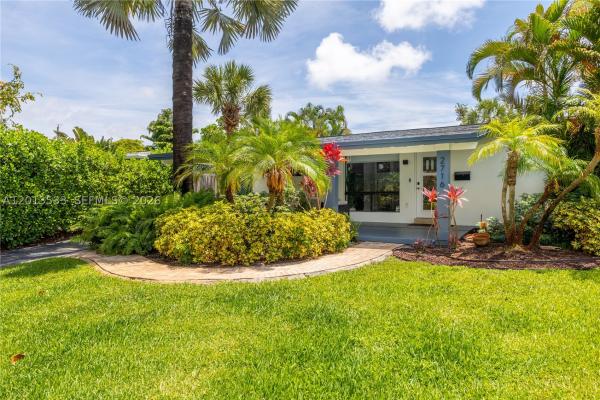 Wilton Estates, 2716 NW 3rd Ave, Wilton Manors, Florida 33311, image 1