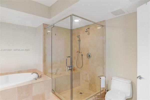 Beach Club 1, 1850 S Ocean Dr #1410, Hallandale Beach, Florida 33009, image 1