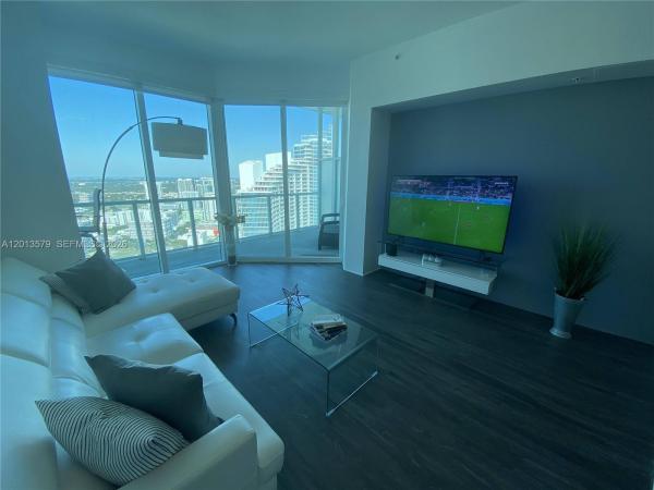 Quantum On The Bay, 1900 N Bayshore Dr #4116, Miami, Florida 33132, image 1