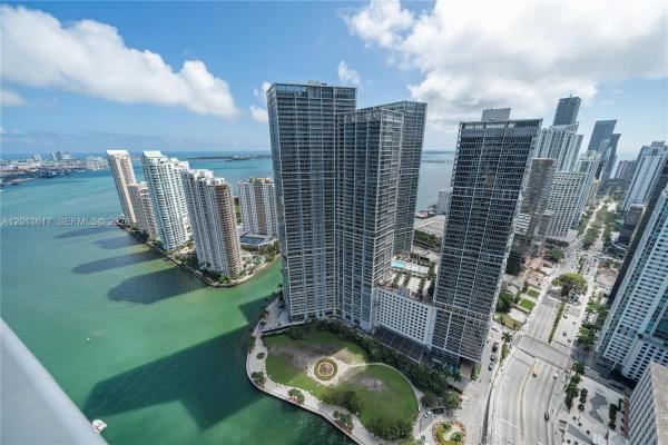 Epic Hotel & Residences, 200 Biscayne Boulevard Way #4902, Miami, Florida 33131, image 1