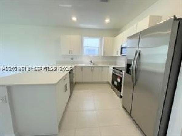 863 SE 26th Ter 0, Homestead, Florida 33035, image 1