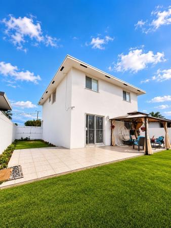 15815 SW 299th Ter, Homestead, Florida 33033, image 2