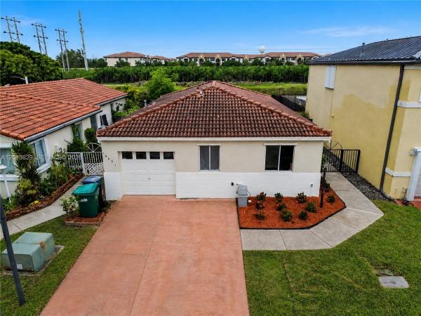 16831 SW 139th Pl, Unincorporated Dade County, Florida 33177, image 1