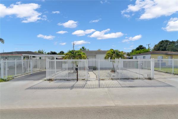 9425 NW 36th Ave, Unincorporated Dade County, Florida 33147, image 1