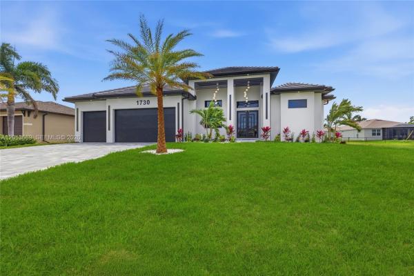 Cape Coral, 1730 SW 38th Ln, Cape Coral, Florida 33914, image 2