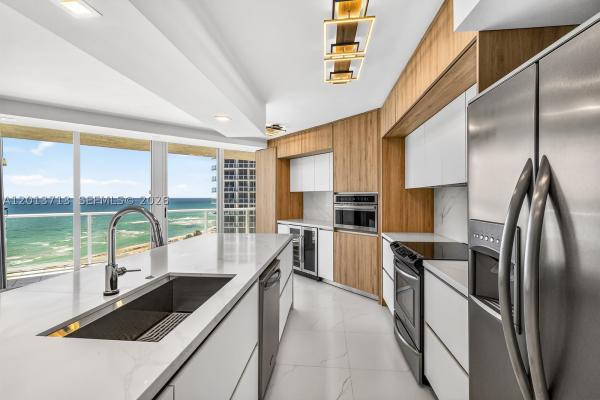 Oceania 2, 16445 Collins Ave #922, Sunny Isles Beach, Florida 33160, image 1