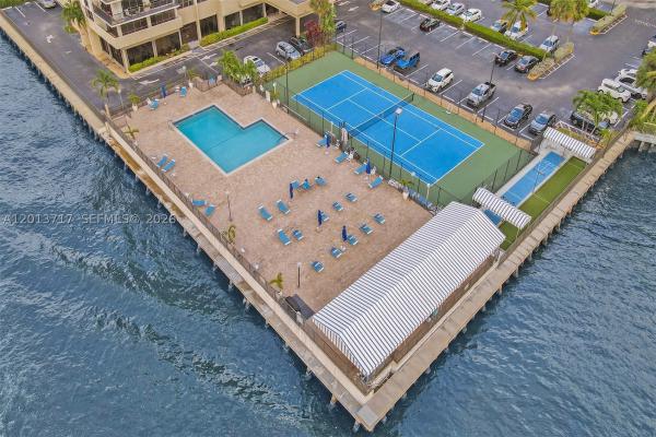 Avant Garde, 2017 S Ocean Dr #205, Hallandale Beach, Florida 33009, image 2