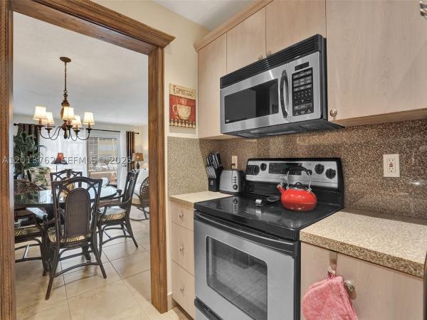 Coastal Waterways, 2600 Diana Dr #105, Hallandale Beach, Florida 33009, image 2
