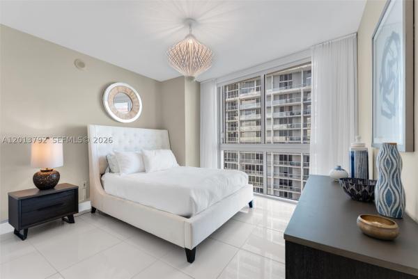Icon Brickell Tower 1, 475 Brickell Ave #3515, Miami, Florida 33131, image 3