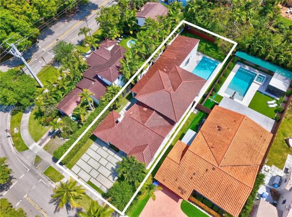 Brickell Estates, 365 SW 31st Rd, Miami, Florida 33129, image 3