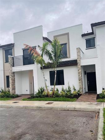 929 NE 211th St, Unincorporated Dade County, Florida 33179, image 2