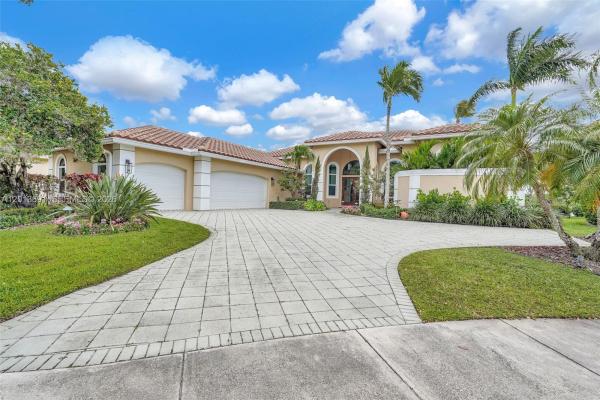 Edgewater, 2715 Edgewater Ct, Weston, Florida 33332, image 2