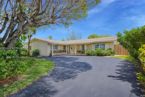 3045 SW 124th Ct, Unincorporated Dade County, Florida 33175, image 1