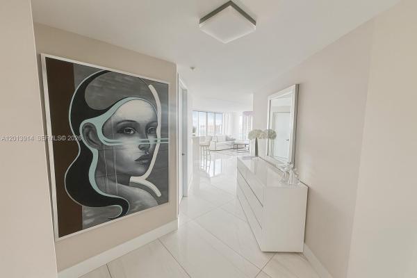 Parque Towers, 300 Sunny Isles Blvd #4-2407, Sunny Isles Beach, Florida 33160, image 1