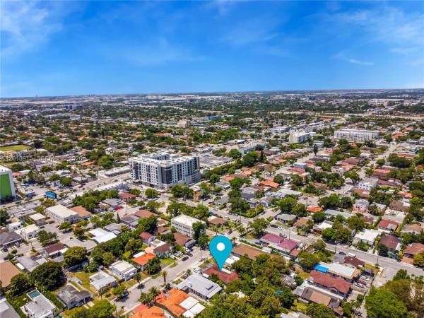 Glenroyal, 201 NW 25th Ave, Miami, Florida 33125, image 2