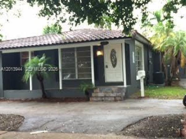 335 NE 114th St #1, Unincorporated Dade County, Florida 33161, image 1