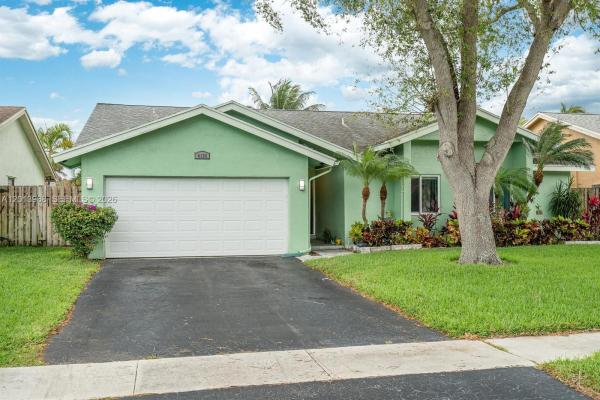 Isles Of Welleby, 4125 NW 96th Ter, Sunrise, Florida 33351, image 2