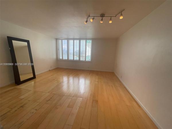 Mirador South 1000, 1000 West Ave #1122, Miami Beach, Florida 33139, image 1