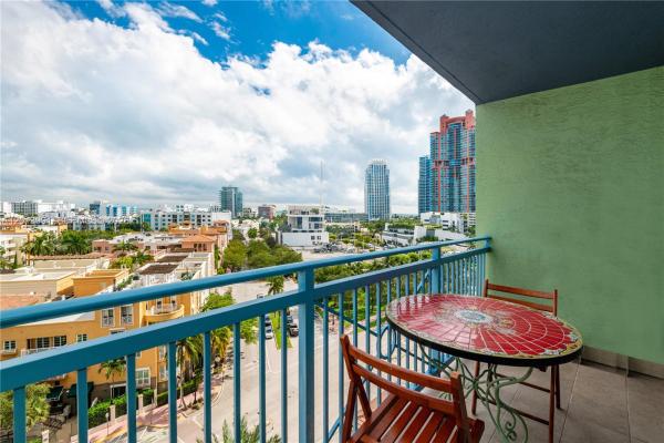Yacht Club At Portofino, 90 Alton Rd #1007, Miami Beach, Florida 33139, image 1