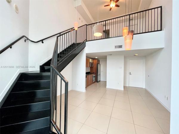 Met 1, 300 S Biscayne Blvd #L-830, Miami, Florida 33131, image 1
