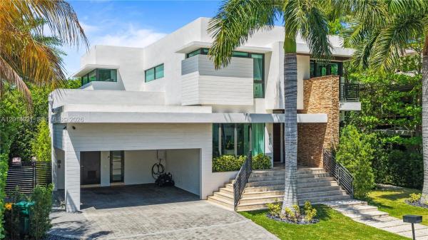 Biscayne Key Estates, 762 Fernwood Rd, Key Biscayne, Florida 33149, image 3