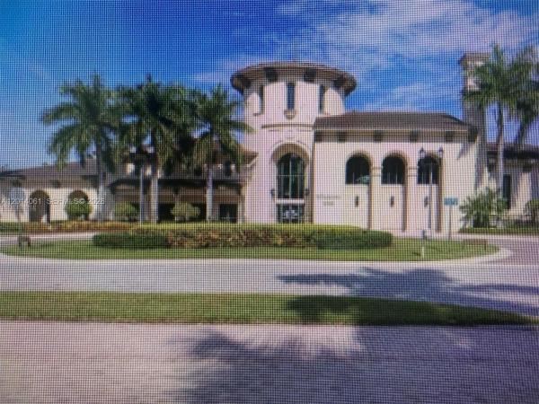 Villa Carrara, 2955 NW 126th Ave #317-5, Sunrise, Florida 33323, image 2