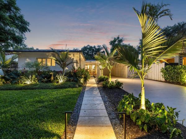 Village Of El Portal, 115 NE 88th St, El Portal, Florida 33138, image 1