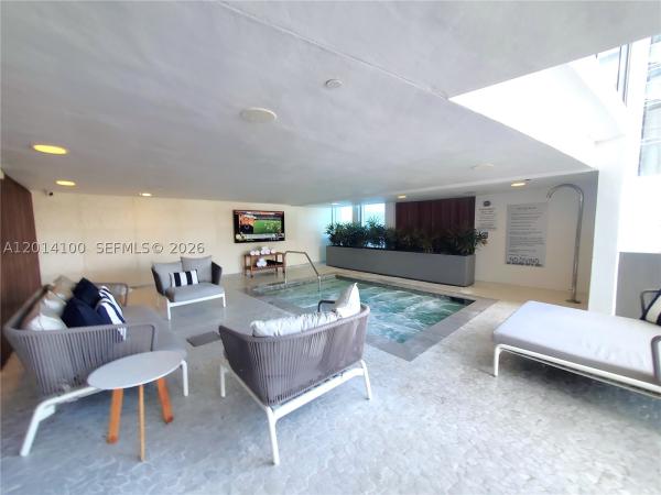 Jade Beach, 17001 Collins Ave #1006, Sunny Isles Beach, Florida 33160, image 1