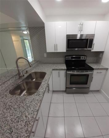 11800 SW 18th St #314-4, Unincorporated Dade County, Florida 33175, image 2