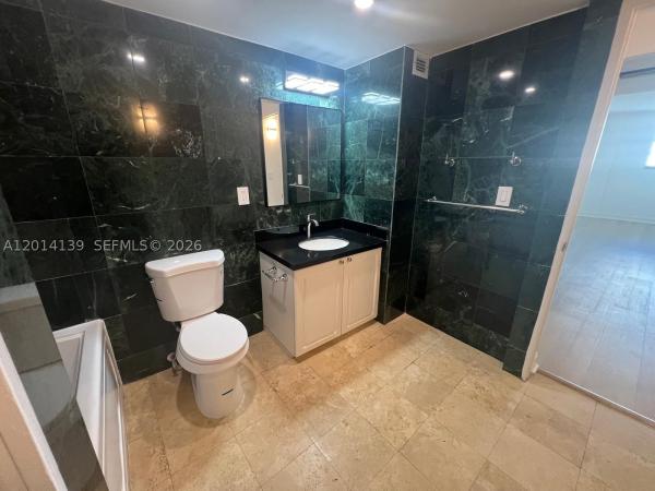 Oceanview A, 19390 Collins Ave #402, Sunny Isles Beach, Florida 33160, image 2