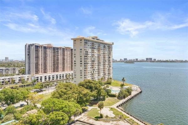 11113 Biscayne Blvd #1156, Unincorporated Dade County, Florida 33181, image 1