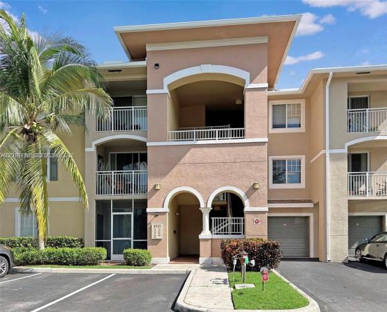 The Villas At Emerald Dunes, 6533 Emerald Dunes Dr #208, West Palm Beach, Florida 33411, image 1