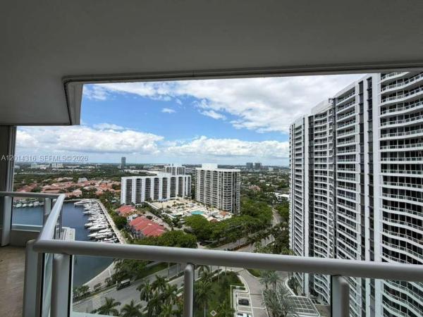 South Tower At The Point, 21055 NE 37th Ave #2403, Aventura, Florida 33180, image 2