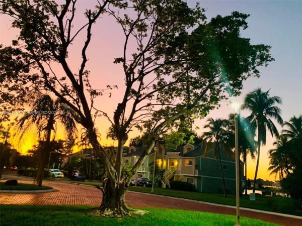 Summer Lake At Three Lakes, 3469 NW 44th St #204, Oakland Park, Florida 33309, image 1