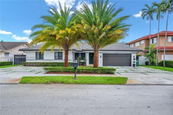 14211 SW 31st St, Unincorporated Dade County, Florida 33175, image 1