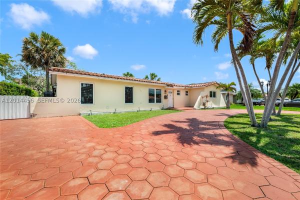 10315 SW 26th Ter, Unincorporated Dade County, Florida 33165, image 1
