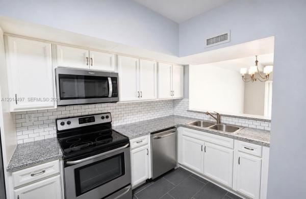 11840 SW 99th Ln, Unincorporated Dade County, Florida 33186, image 1