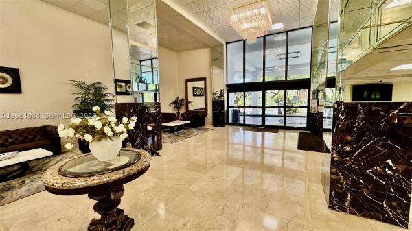 Winston Towers 600, 210 174th St #811, Sunny Isles Beach, Florida 33160, image 3