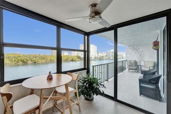 Corinthian On The Intracoastal, 936 Intracoastal Dr #4F, Fort Lauderdale, Florida 33304, image 2