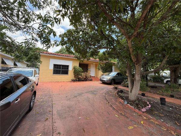 Griffing Biscayne Park Estates, 385 NE 129th St, North Miami, Florida 33161, image 2