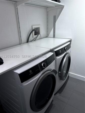 Coronado Tower 3, 20365 W Country Club Dr #TH-24, Aventura, Florida 33180, image 2