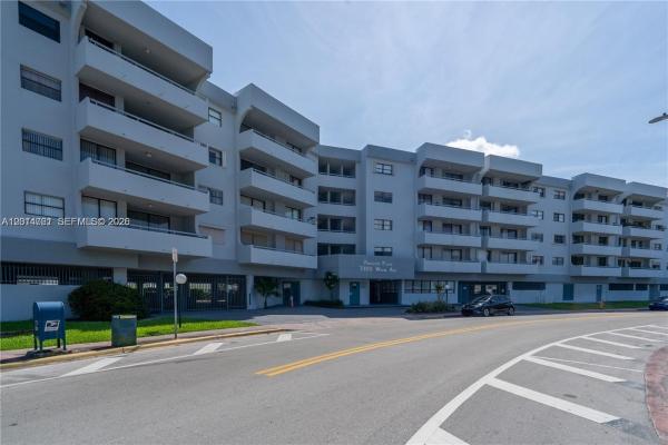 Parkview Plaza, 7300 Wayne Ave #401, Miami Beach, Florida 33141, image 1
