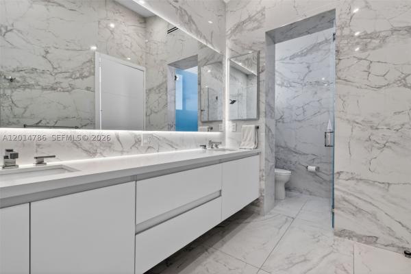 1830 NE 193rd St, Unincorporated Dade County, Florida 33179, image 3