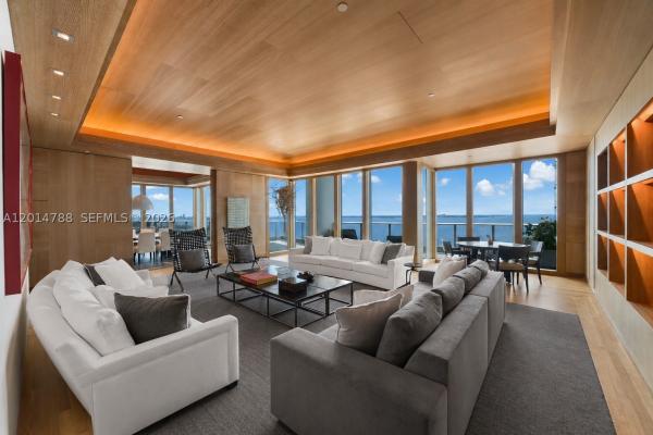 Grovenor House, 2627 S Bayshore Dr #3201, Miami, Florida 33133, image 1
