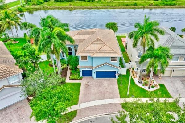 Harborside Estates At Pembroke Shores, 1580 SW 164th Ave, Pembroke Pines, Florida 33027, image 2
