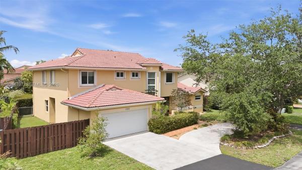 14941 SW 45th Ter, Unincorporated Dade County, Florida 33185, image 2