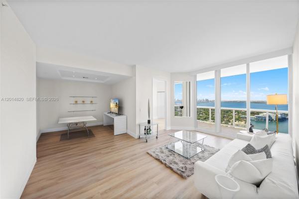 Green Diamond, 4775 Collins Ave #PH-4306, Miami Beach, Florida 33140, image 1