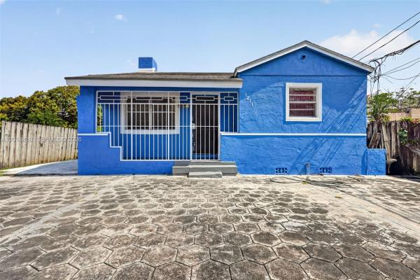 North Miami Estates, 1211 NW 37th St, Miami, Florida 33142, image 1