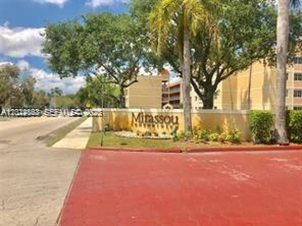 6045 NW 186th St #116, Hialeah, Florida 33015, image 2