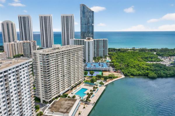 Arlen House Central, 300 Bayview Dr #1009, Sunny Isles Beach, Florida 33160, image 1